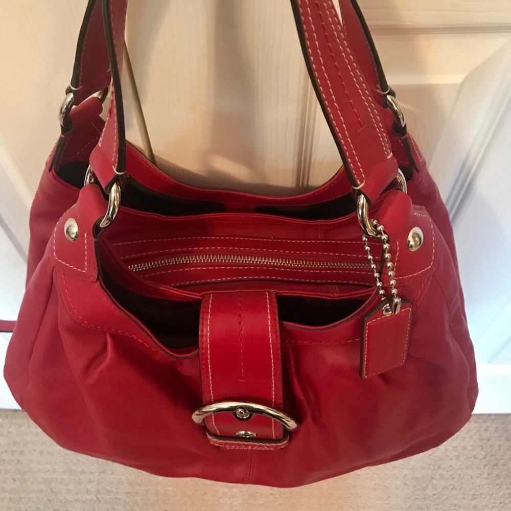 Coach Handbag - Picture 3 of 7